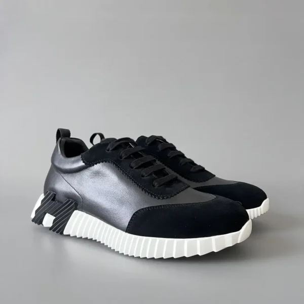 Hermes Bouncing Low cut round toe lace up casual shoes black - Image 3