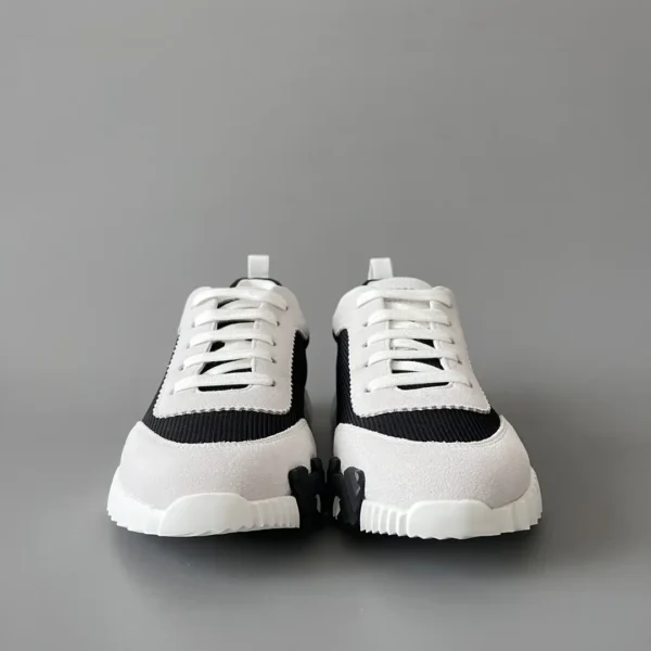 Hermes Bouncing Low cut round toe lace up casual shoes black - Image 2