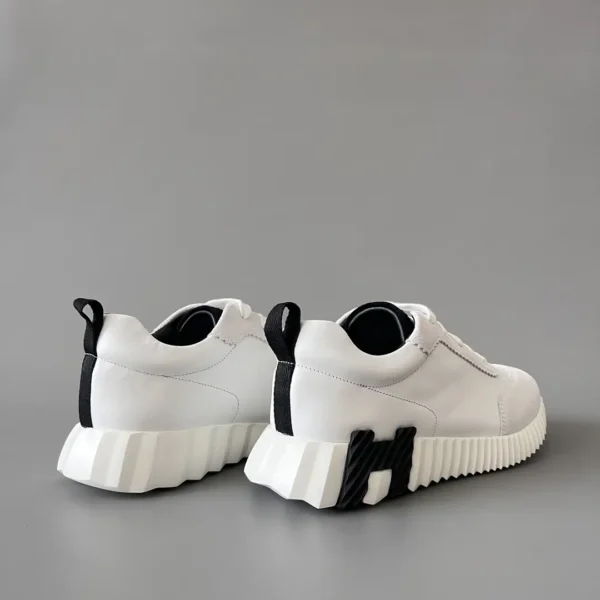Hermes Bouncing Low cut round toe lace up casual shoes white - Image 4