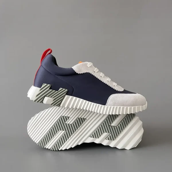 Hermes Bouncing Low cut round toe lace up casual shoes in blue - Image 6