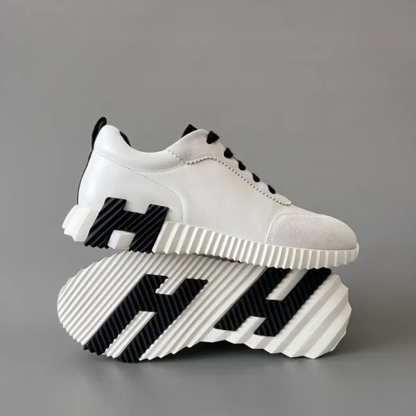 Hermes Bouncing Low cut round toe lace up casual shoes white - Image 6