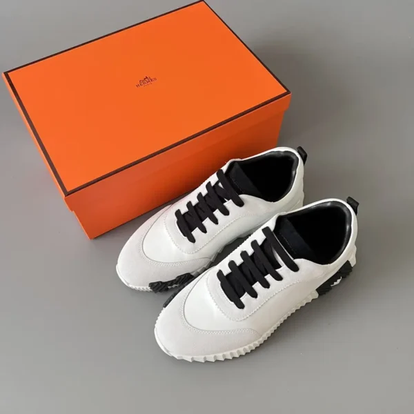 Hermes Bouncing Low cut round toe lace up casual shoes white - Image 9