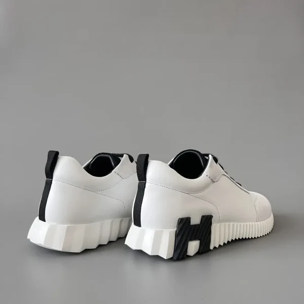 Hermes Bouncing Low cut round toe lace up casual shoes white - Image 4