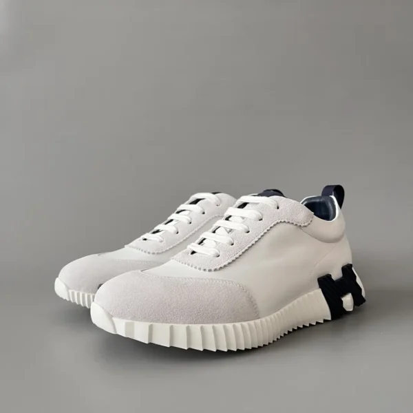 Hermes Bouncing Low cut round toe lace up casual shoes white