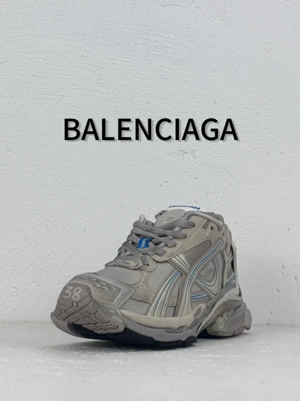 Balenciaga  Runner - Image 8