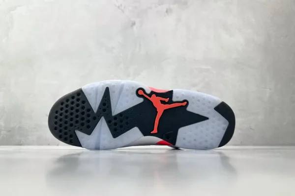 Jordan 6 Retro
Infrared White (2014) - Image 4