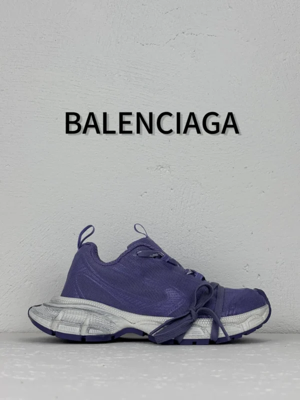 Balenciaga 3XL