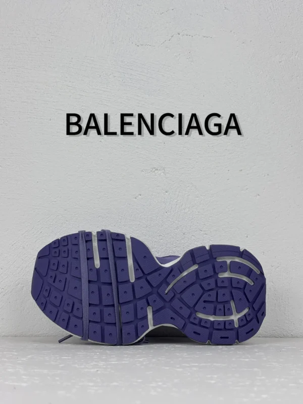 Balenciaga 3XL - Image 3