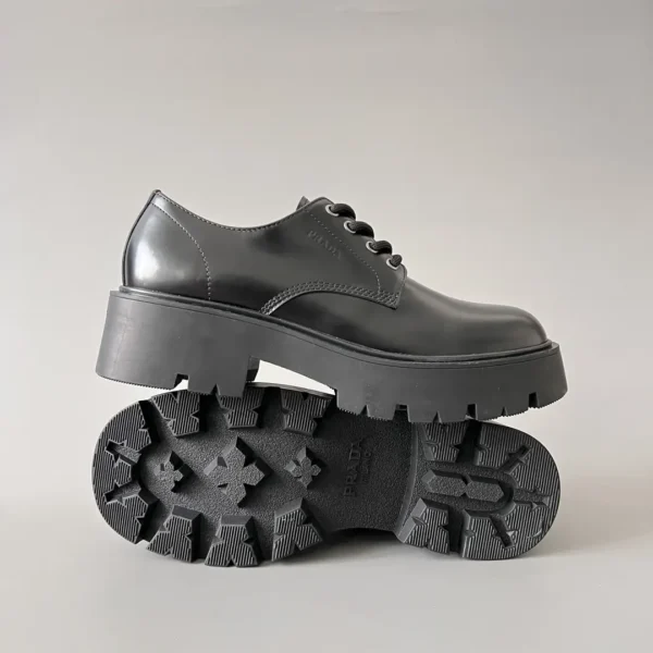 PRADA round toe thick soled lace up leather shoes black men's style - Image 6