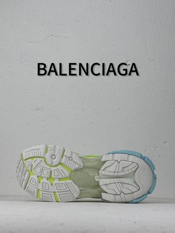 Balenciaga  Runner - Image 3