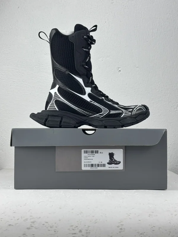 Balenciaga 3XL - Image 9
