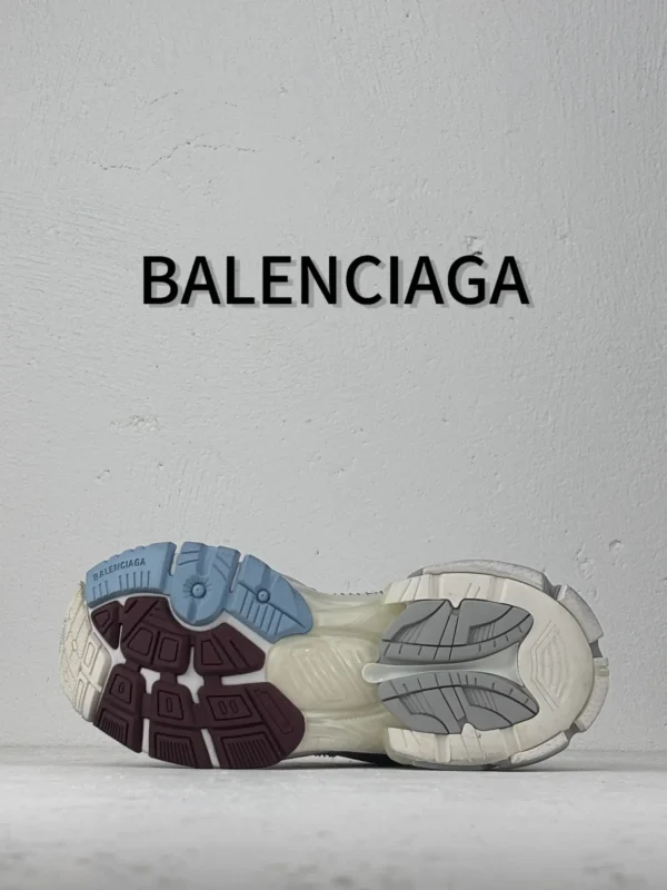 Balenciaga  Runner - Image 3