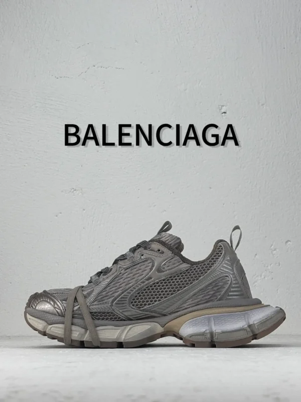 Balenciaga 3XL - Image 2