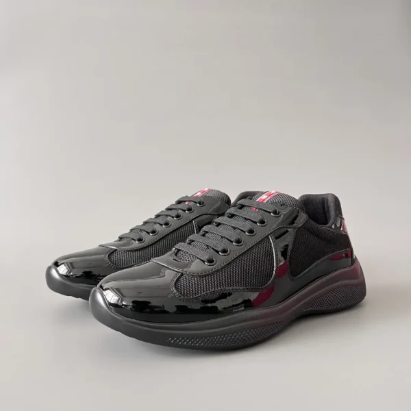 PRADA men's lace up round toe Low top casual shoes in black