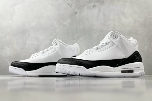 Fragment Design x Jordan Air Jordan 3 retro spwhite "by Hiroshi Fujiwara in black&white - Image 5