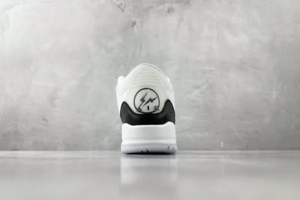 Fragment Design x Jordan Air Jordan 3 retro spwhite "by Hiroshi Fujiwara in black&white - Image 9