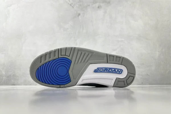 Air Jordan 3 retro "racer blue" Little Lightning White Blue - Image 4