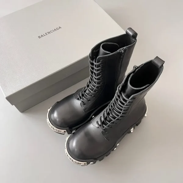 Balenciaga Balenciaga Bulldozer Leather Other - Image 9