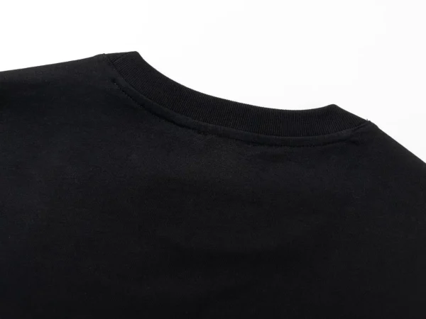 Burberry  T-shirt - Image 4