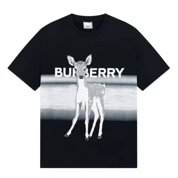 Burberry  T-shirt