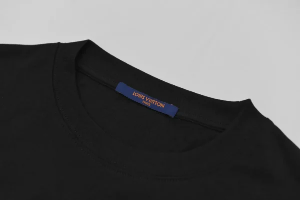 Louis Vuitton  Shirts - Image 3
