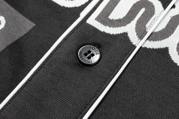 Louis Vuitton 23 aircraft short sleeved shirts
Customized Fabric Fabric - Image 7