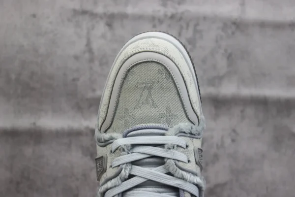 Louis vuitton Denim - Image 8