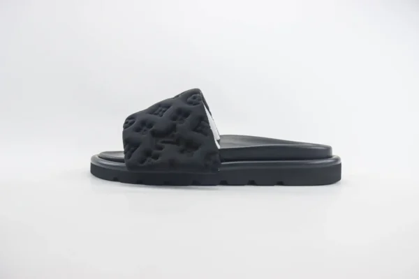 Louis Vuitton slipper