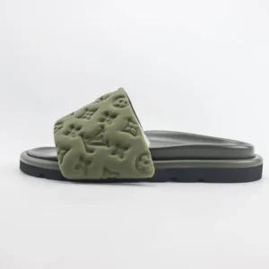 Louis Vuitton slipper