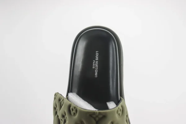 Louis Vuitton slipper - Image 6