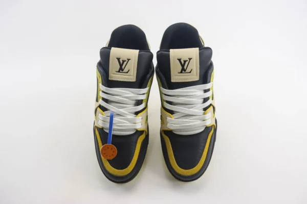 Louis vuitton Trainer - Image 5