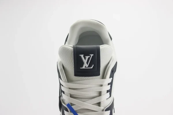 Louis vuitton Trainer - Image 9