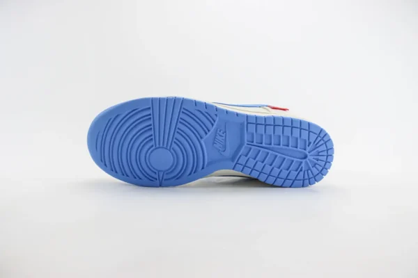 Nike SB Dunk Low - Image 4