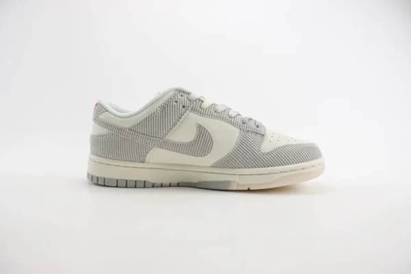 Nike SB Dunk Low - Image 3
