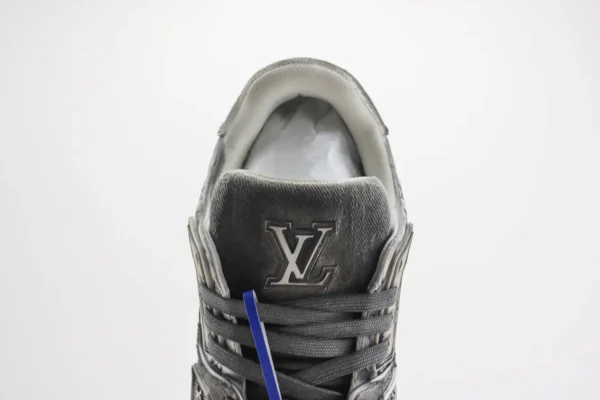 Louis vuitton Trainer - Image 9