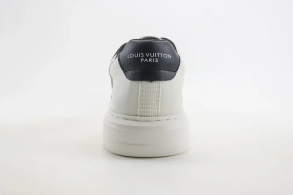 Nike SB Dunk Low x LV - Image 6