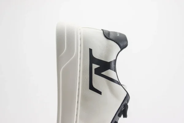 Nike SB Dunk Low x LV - Image 7