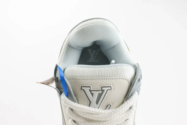 LV trainer Maxi - Image 9