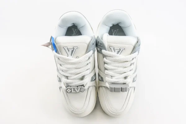 LV trainer Maxi - Image 5