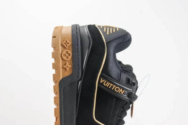 LV trainer Maxi - Image 7