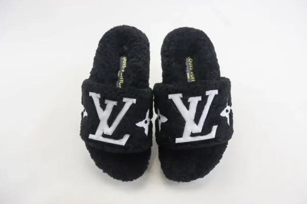 Louis Vuitton slipper - Image 5