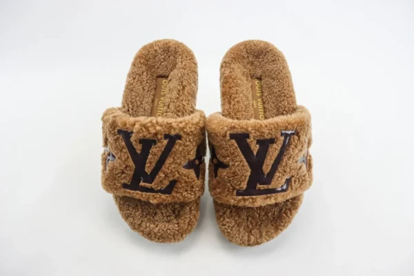 Louis Vuitton slipper - Image 5