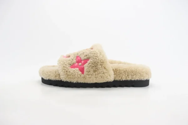 Louis Vuitton slipper