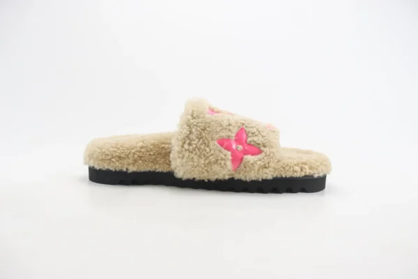 Louis Vuitton slipper - Image 3