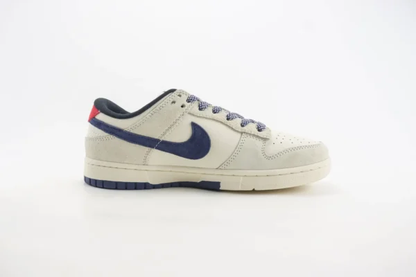 Nike SB Dunk Low - Image 3