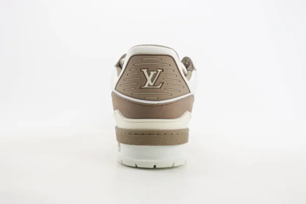 Louis Vuitton Trainer - Image 6