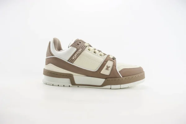 Louis Vuitton Trainer - Image 3