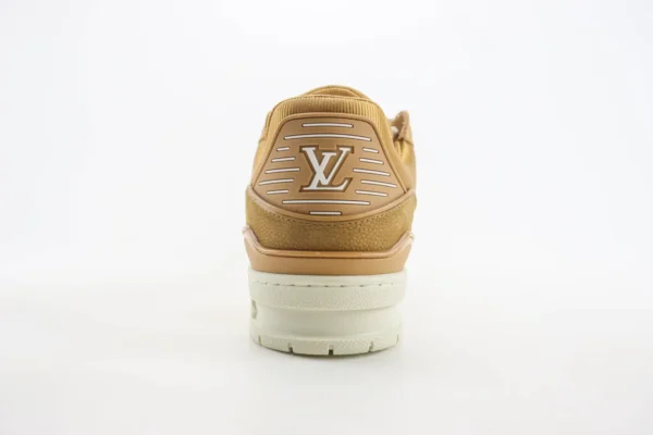 Louis Vuitton Trainer - Image 6