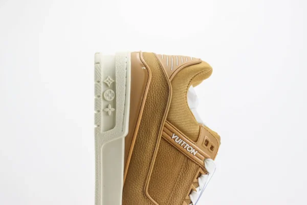 Louis Vuitton Trainer - Image 7