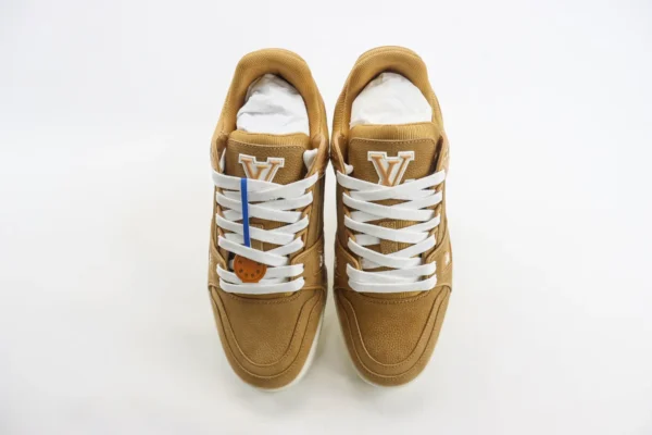 Louis Vuitton Trainer - Image 5